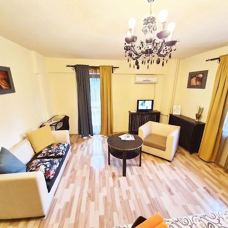 Global Downtown Apartments - Unirii ブカレスト エクステリア 写真